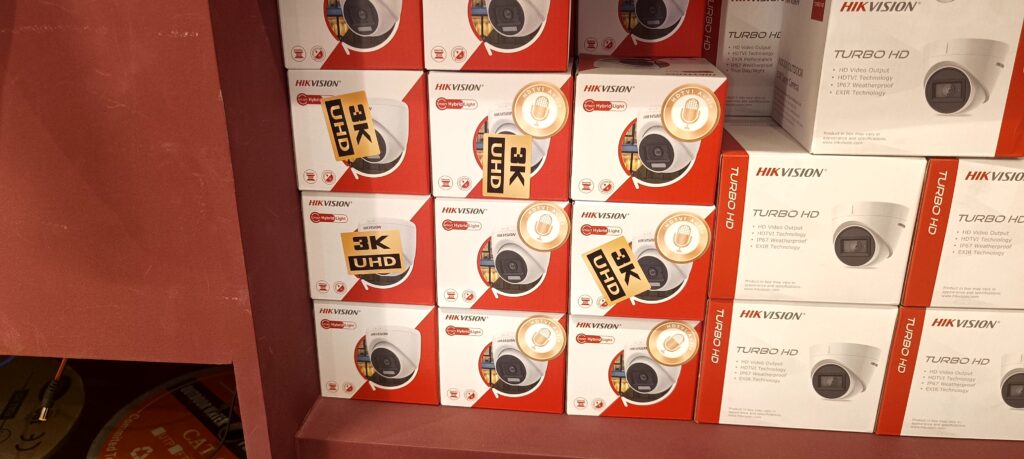 كاميرا Hikvision 3K Smart Hybrid Light Turret عدسة 3.6mm موديل DS-2CE76K0T-LPFS